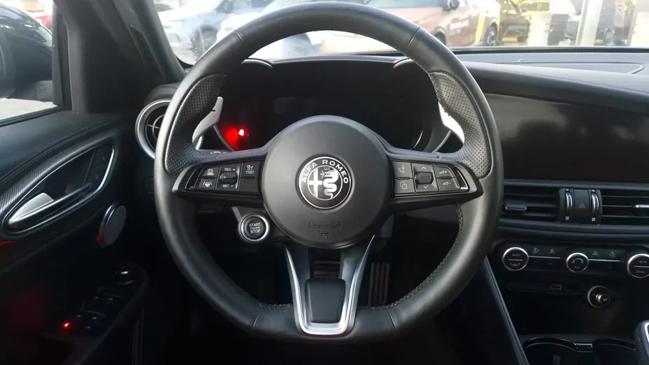 ALFA ROMEO Giulia Giulia 2.0 Turbo Veloce Q4 aut