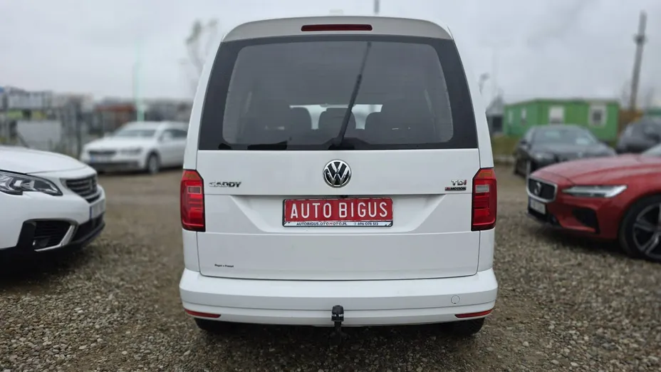 VOLKSWAGEN Caddy -