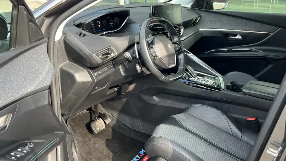 PEUGEOT 3008 3008 1.5 BlueHDi Allure S&S EAT8