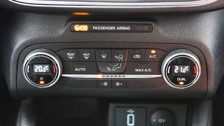 FORD Focus Focus 1.5 EcoBlue Titanium