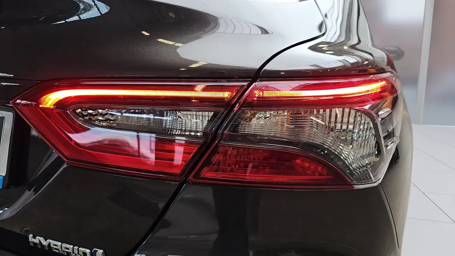 TOYOTA Camry Camry 2.5 Hybrid Comfort CVT