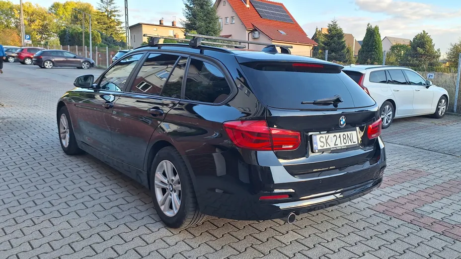 BMW Seria 3 316d Advantage aut
