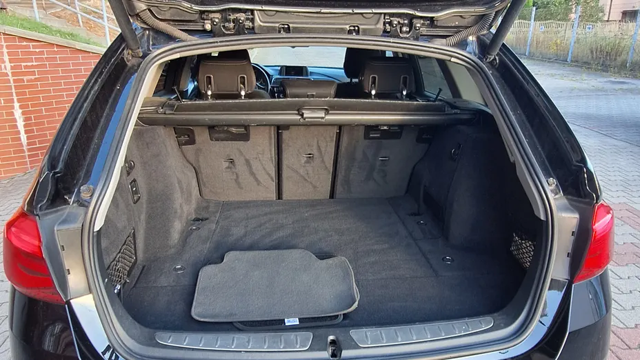 BMW Seria 3 316d Advantage aut