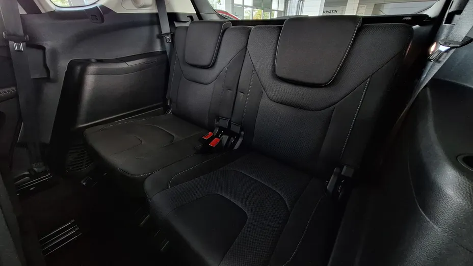 FORD S-MAX S-MAX 2.5 Hybrid Titanium CVT 7os.