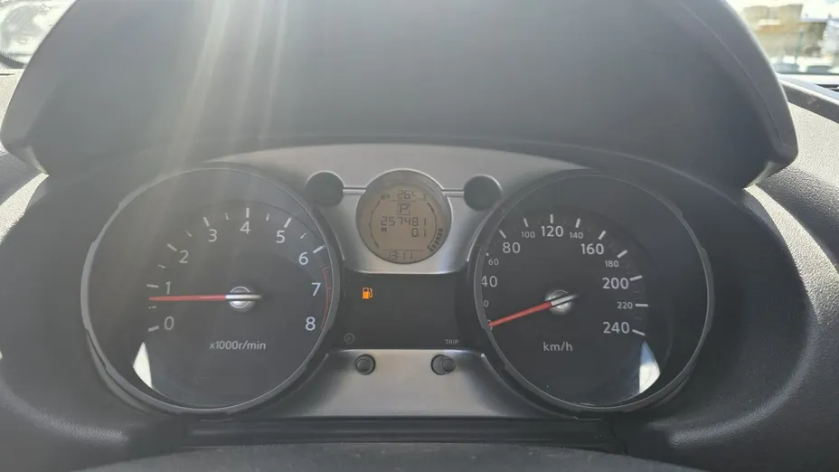 NISSAN Qashqai -
