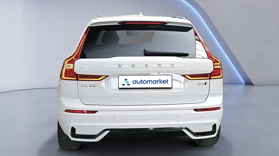 VOLVO XC60 XC60 B4 D AWD R-Design aut