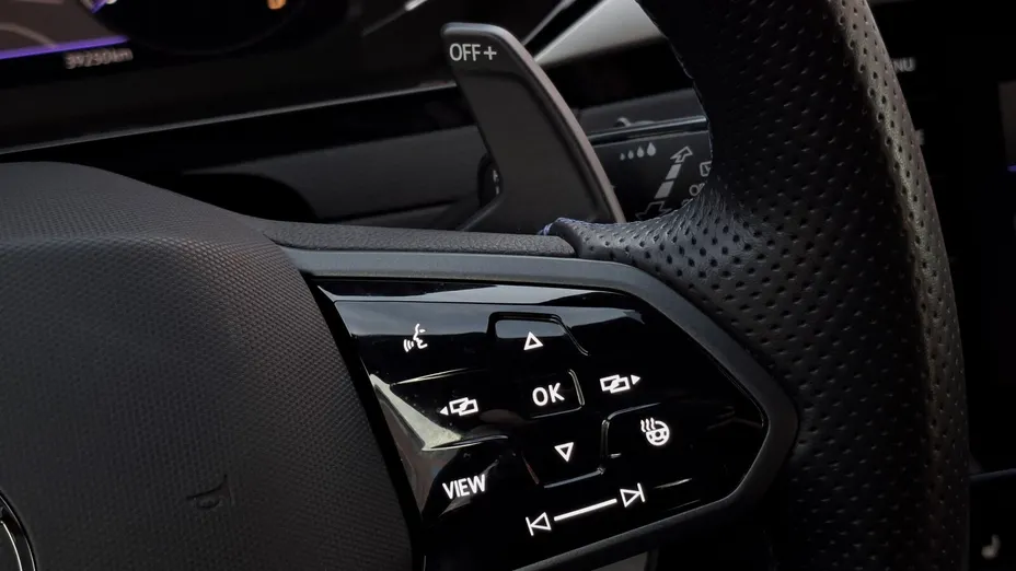 VOLKSWAGEN Arteon Arteon 2.0 TSI 4Motion R DSG