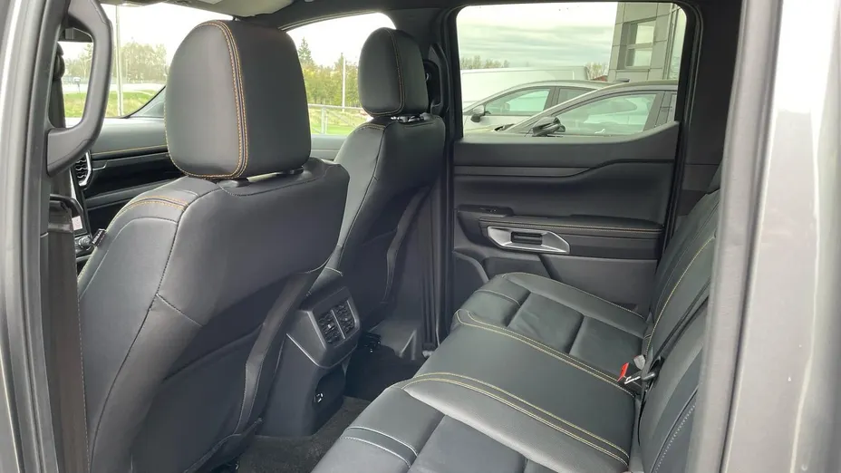 FORD Ranger Ranger 2.0 EcoBlue Bi-Turbo 4x4 DC Wildtrak aut Nowy