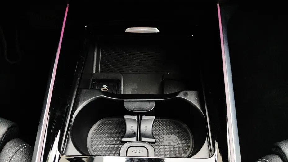 MERCEDES-BENZ GLB GLB 200 Progressive 7G-DCT