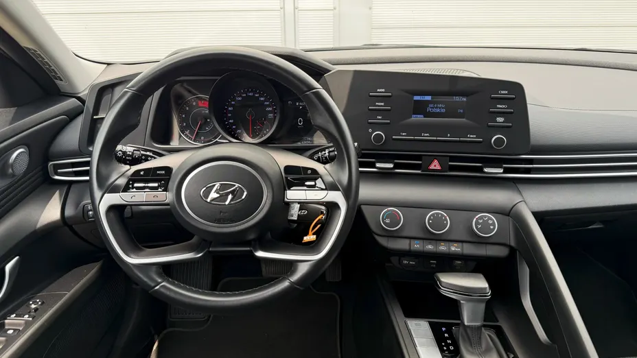 HYUNDAI Elantra Elantra 1.6 Modern CVT