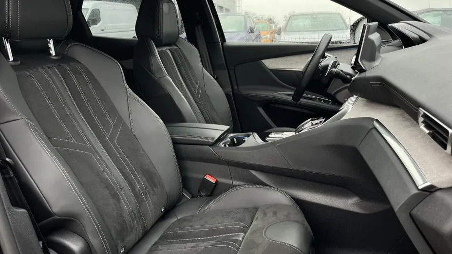 PEUGEOT 3008 3008 1.5 BlueHDi GT Pack S&S EAT8