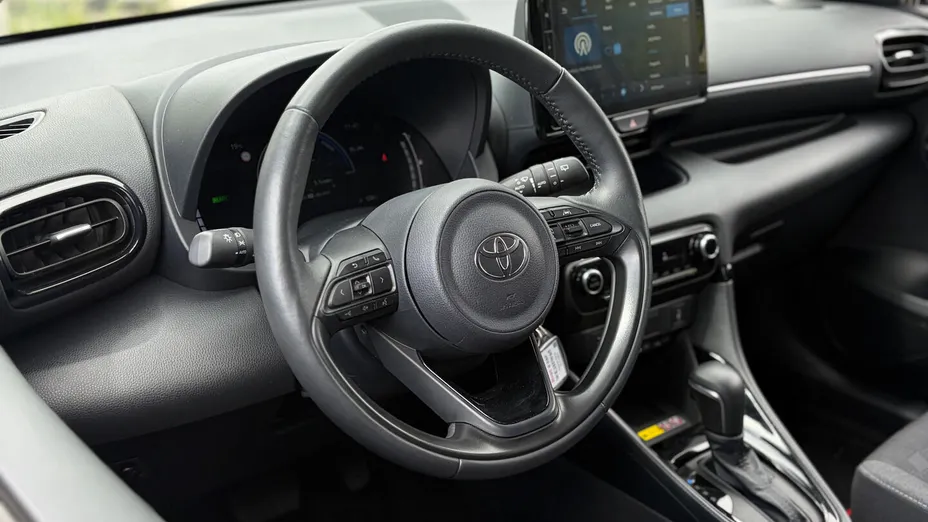 TOYOTA Yaris Yaris Hybrid 1.5 Style