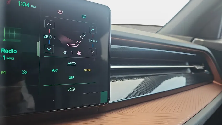 KGM / SSANGYONG Torres Torres 1.5 T-GDI HEV e-DHT Joy Nowy