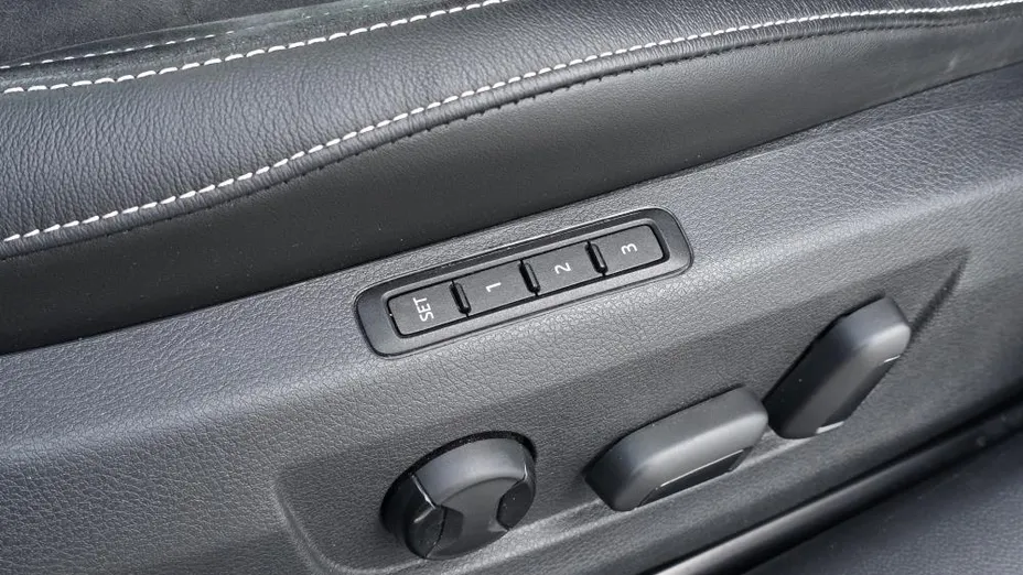 SKODA Superb Superb 2.0 TDI SCR Style DSG