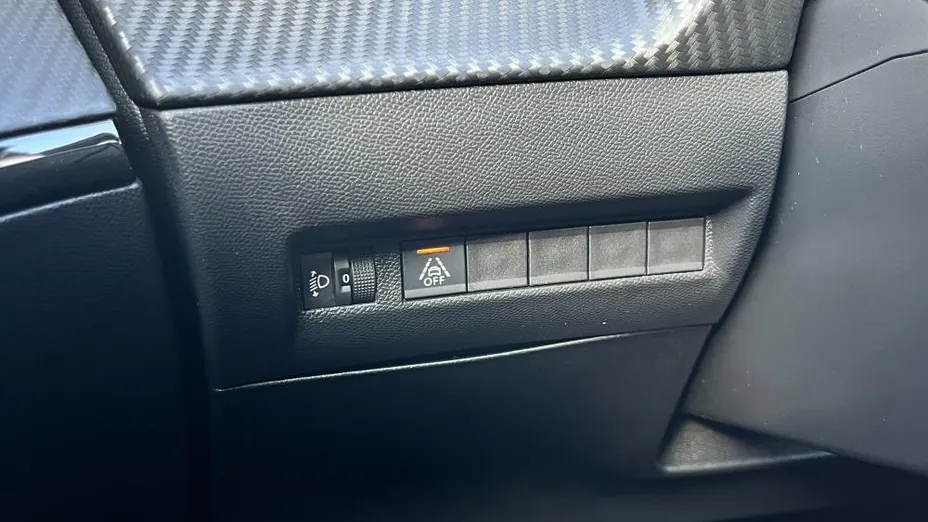 PEUGEOT 2008 2008 1.2 PureTech Allure S&S EAT8