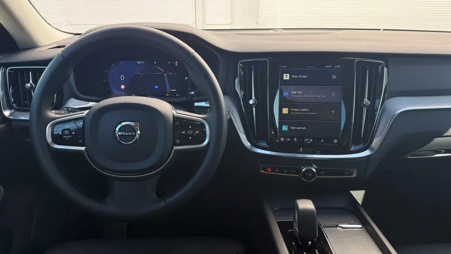 VOLVO V60 V60 CC Plus B5 B AWD aut