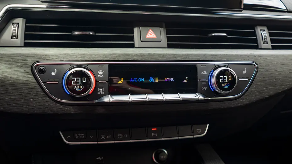 AUDI A4 A4 45 TFSI mHEV Quattro S Line S tronic