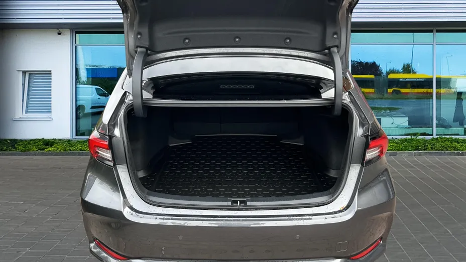 TOYOTA Corolla Corolla 1.8 Hybrid GR Sport