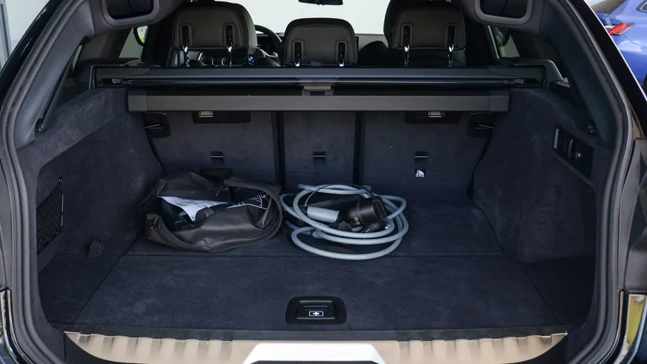 BMW Seria 3 330e xDrive M Sport sport-aut