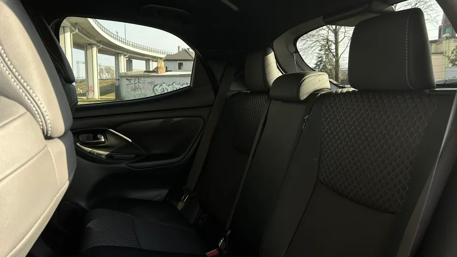 TOYOTA Yaris Yaris Hybrid 1.5 Executive