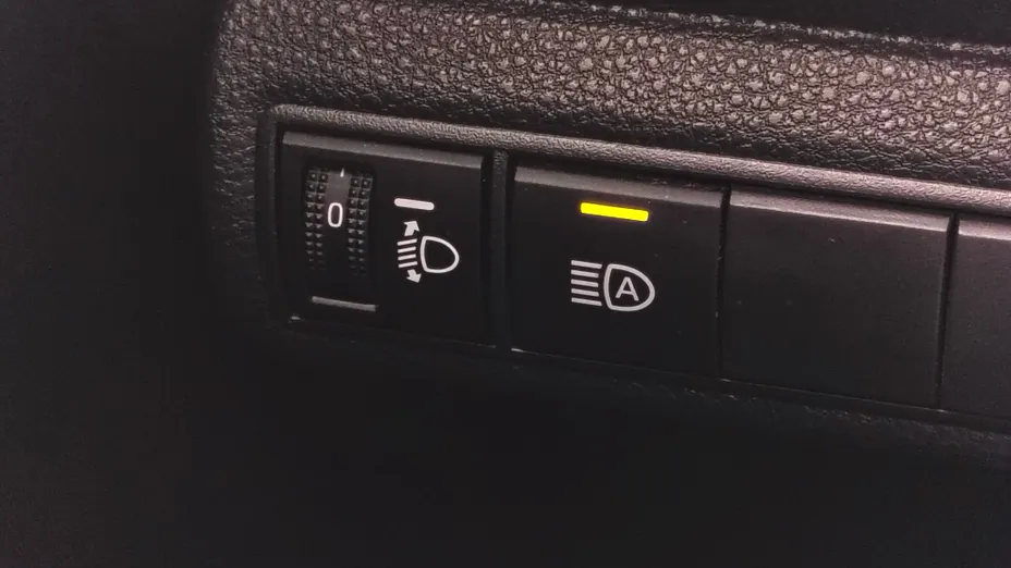TOYOTA Corolla Corolla 1.5 Comfort
