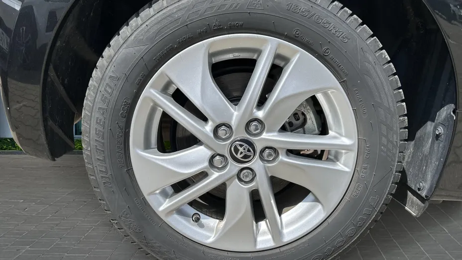 TOYOTA Yaris Yaris Hybrid 1.5 Comfort