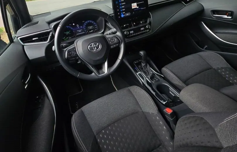 TOYOTA Corolla Corolla 1.8 Hybrid Comfort