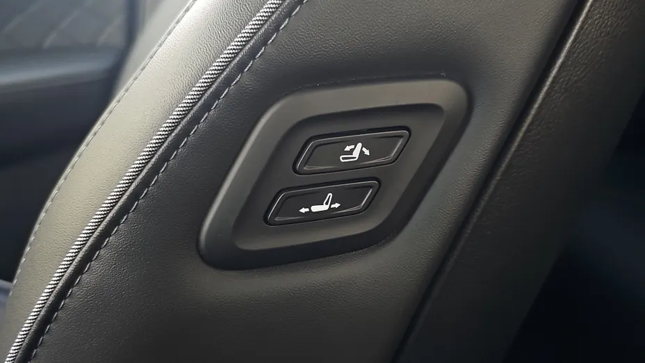 KGM / SSANGYONG Rexton Rexton 2.2 D Black Edition 4WD aut