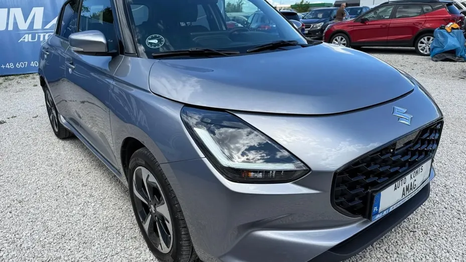 SUZUKI Swift -