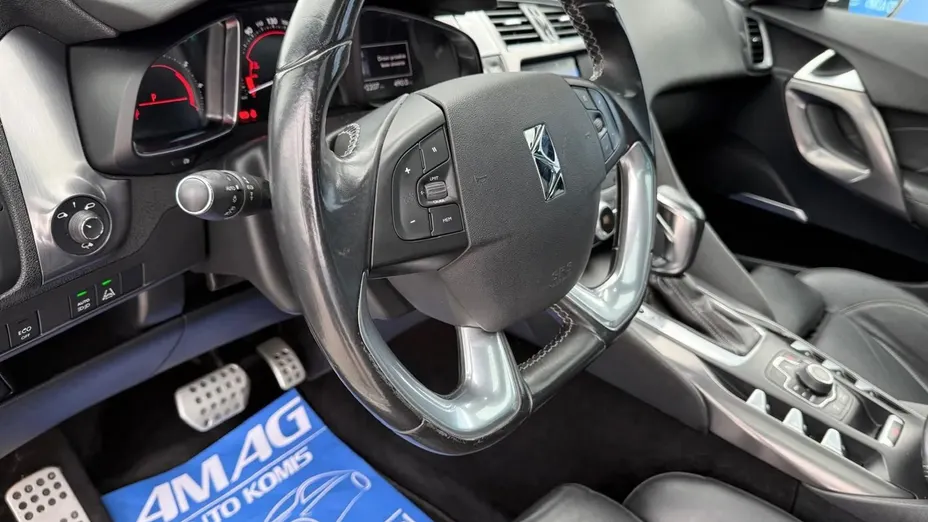CITROEN DS5 -