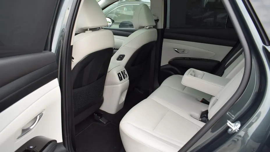 HYUNDAI Tucson Tucson 1.6 T-GDi PHEV Platinum 4WD aut
