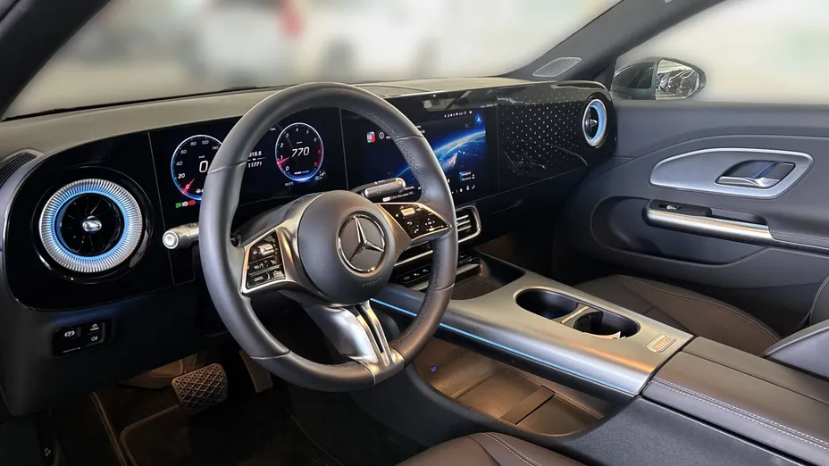 MERCEDES-BENZ CLA CLA 180 mHEV 8G-DCT