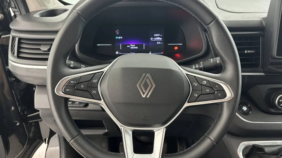 RENAULT Trafic -