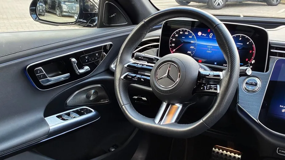 MERCEDES-BENZ E Klasa -