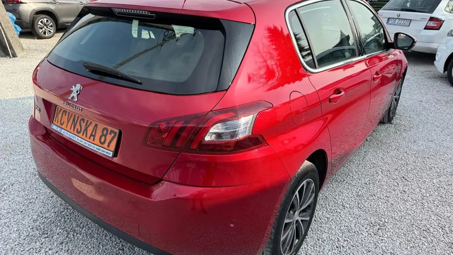 PEUGEOT 308 -