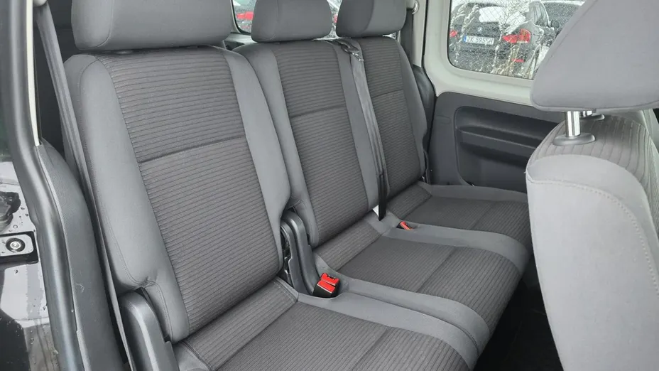 VOLKSWAGEN Caddy -