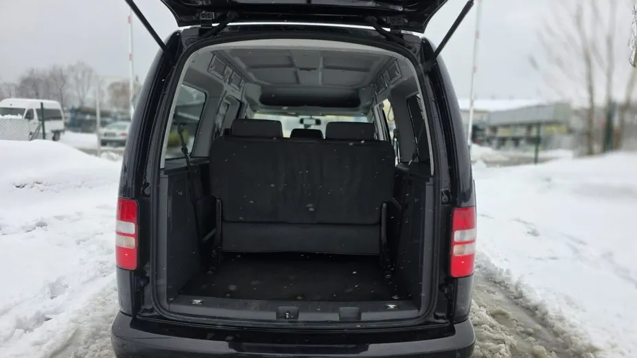 VOLKSWAGEN Caddy -