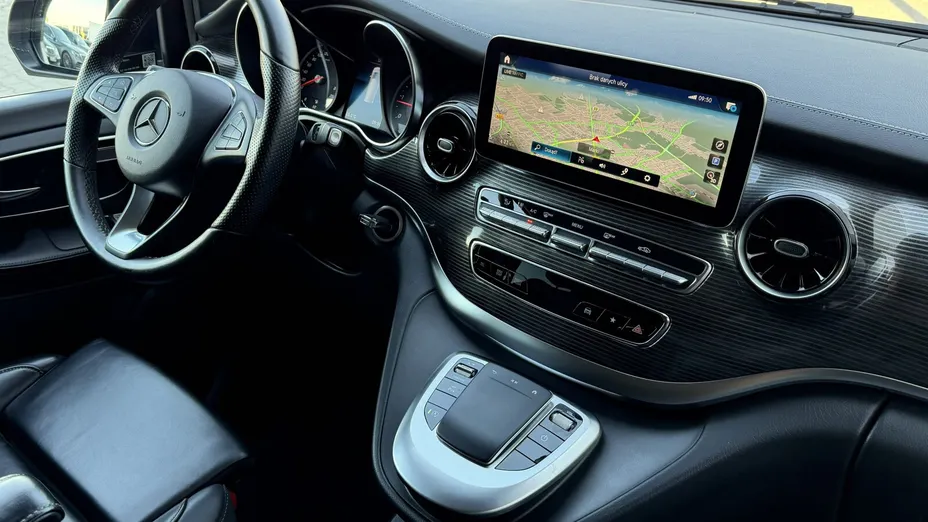 MERCEDES-BENZ V Klasa V 220 d Avantgarde 9G-Tronic (długi)