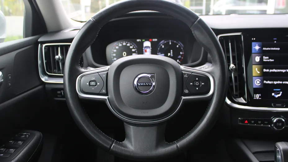 VOLVO V60 V60 B4 D Momentum Pro aut