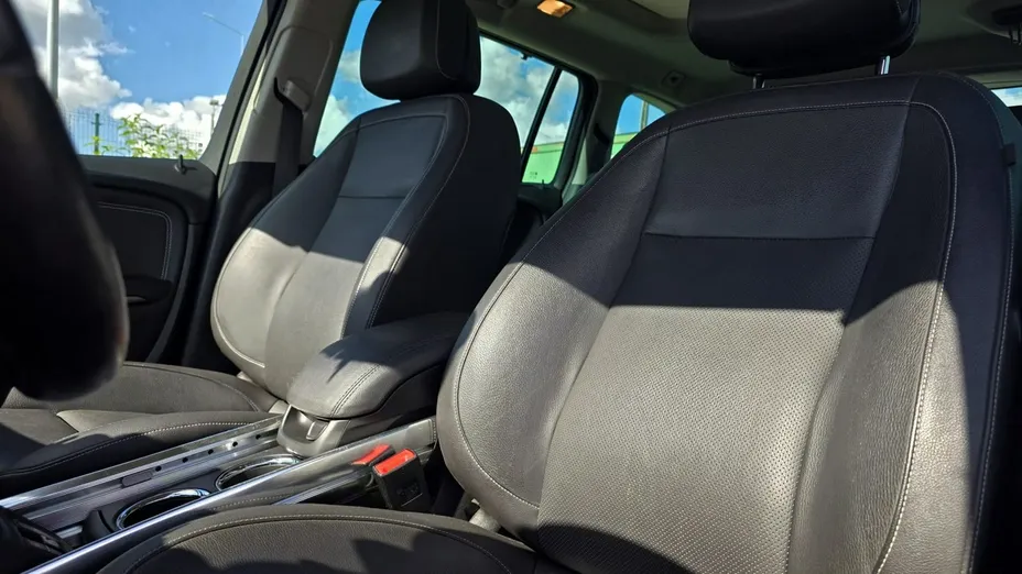 OPEL Zafira -
