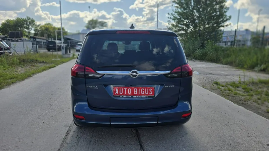 OPEL Zafira -