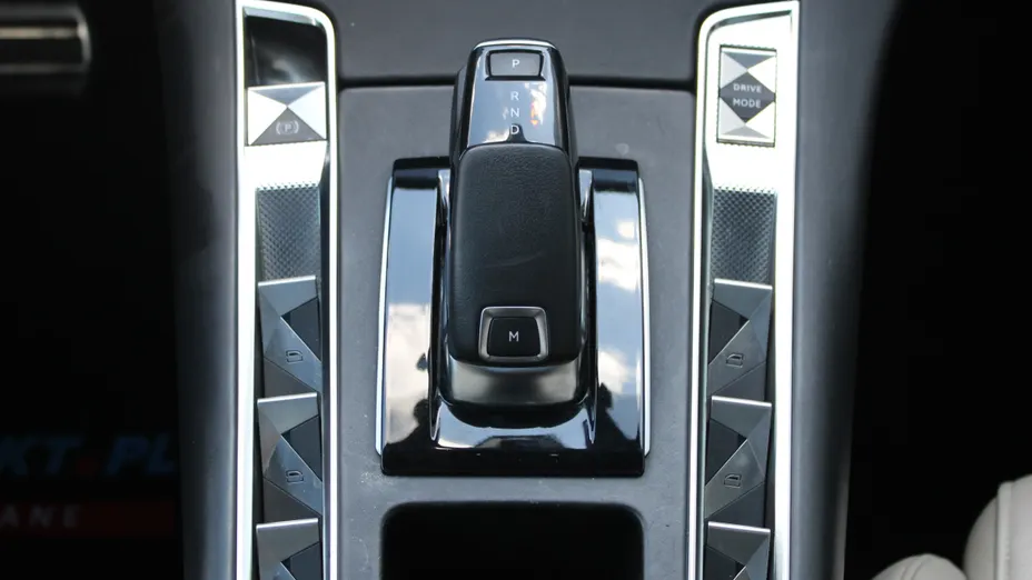 DS DS7 DS 7 2.0 BlueHDi Grand Chic aut