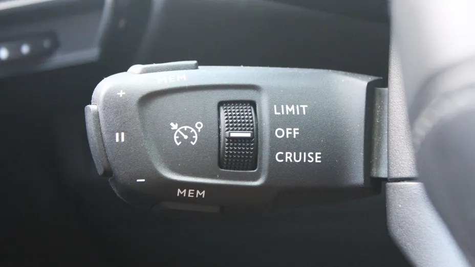 DS DS7 DS 7 2.0 BlueHDi Grand Chic aut