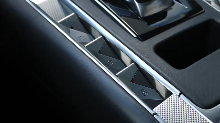 DS DS7 DS 7 2.0 BlueHDi Grand Chic aut