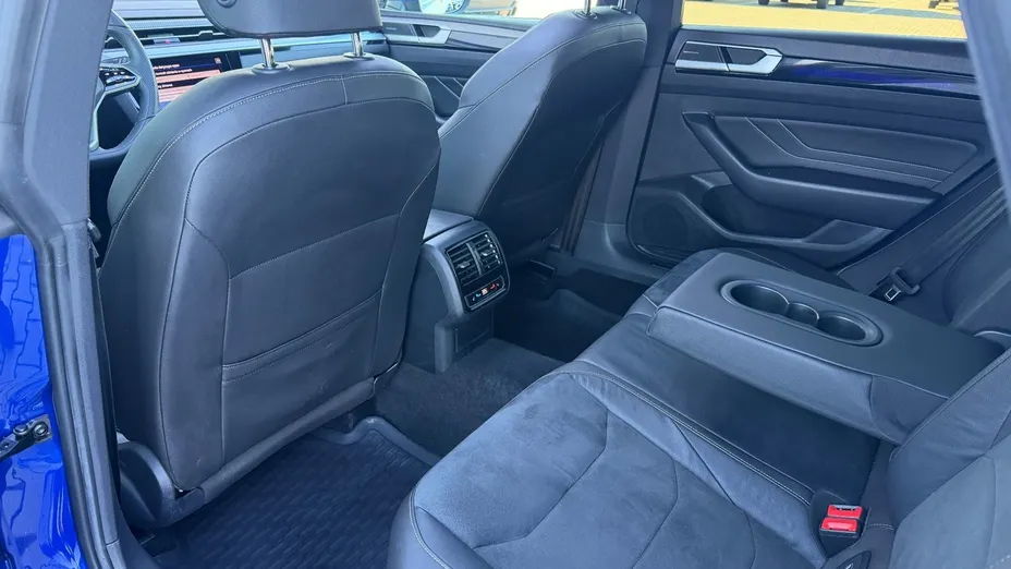VOLKSWAGEN Arteon -
