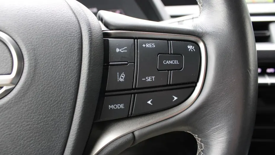 LEXUS UX UX 250h GPF Business Edition 2WD