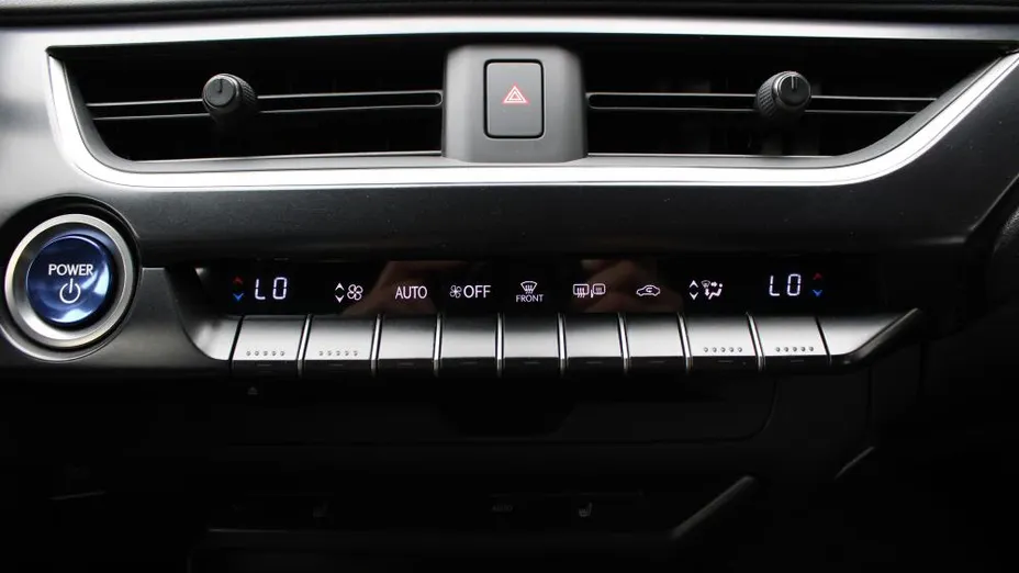 LEXUS UX UX 250h GPF Business Edition 2WD