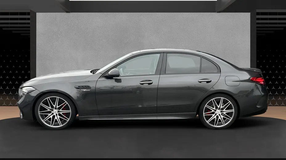 MERCEDES-BENZ C Klasa AMG C 63 S E Performance PHEV 4-Matic