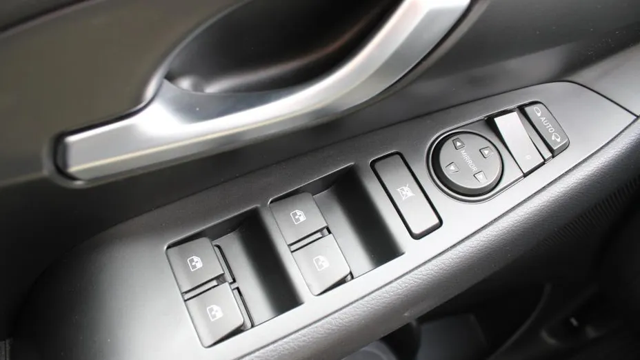 HYUNDAI i30 i30 1.5 T-GDI 48V Smart DCT