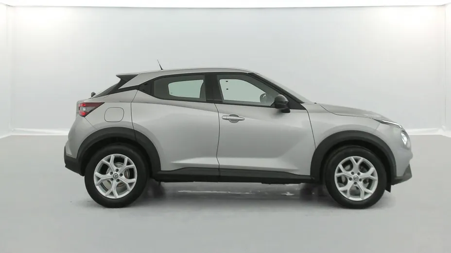 NISSAN Juke -